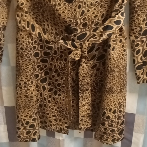 NWOT A | LINE poly multi-colored l/s light coat w black buttons & sash belt Sm - Picture 8 of 12